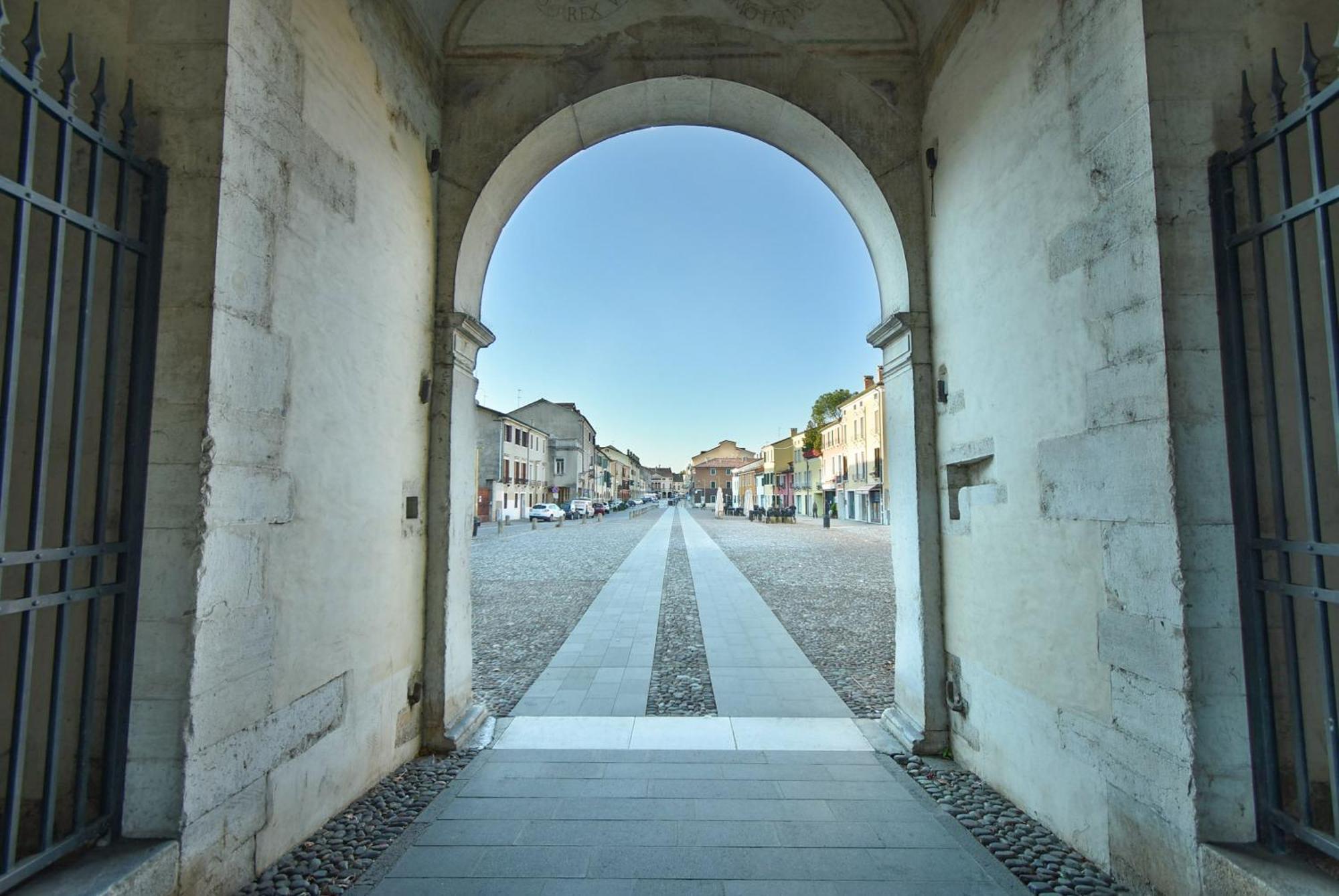 Welc-om Portello Stylish Free Parking Apartment